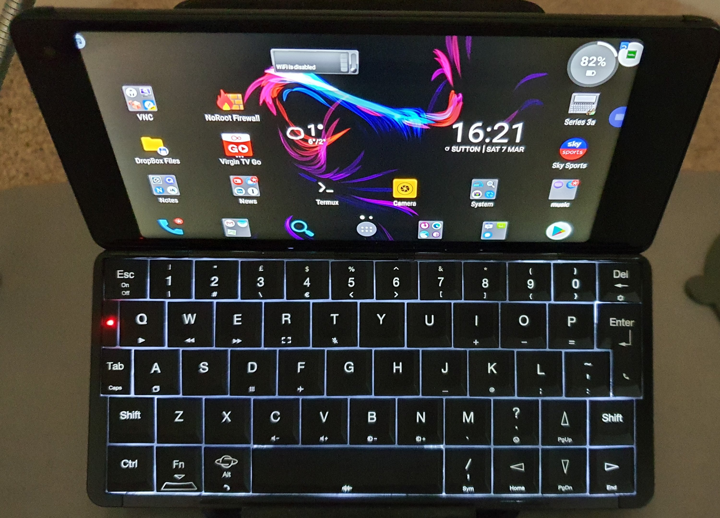 Cosmo Communicator backlit keyboard